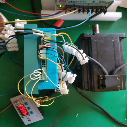 雕刻機 伺服電機，雕刻機伺服是什么意思